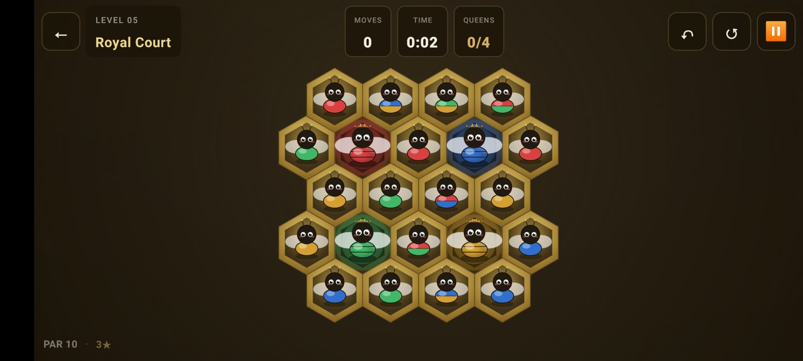 7Bees gameplay — Level 5 Royal Court with four queens sharing worker bees